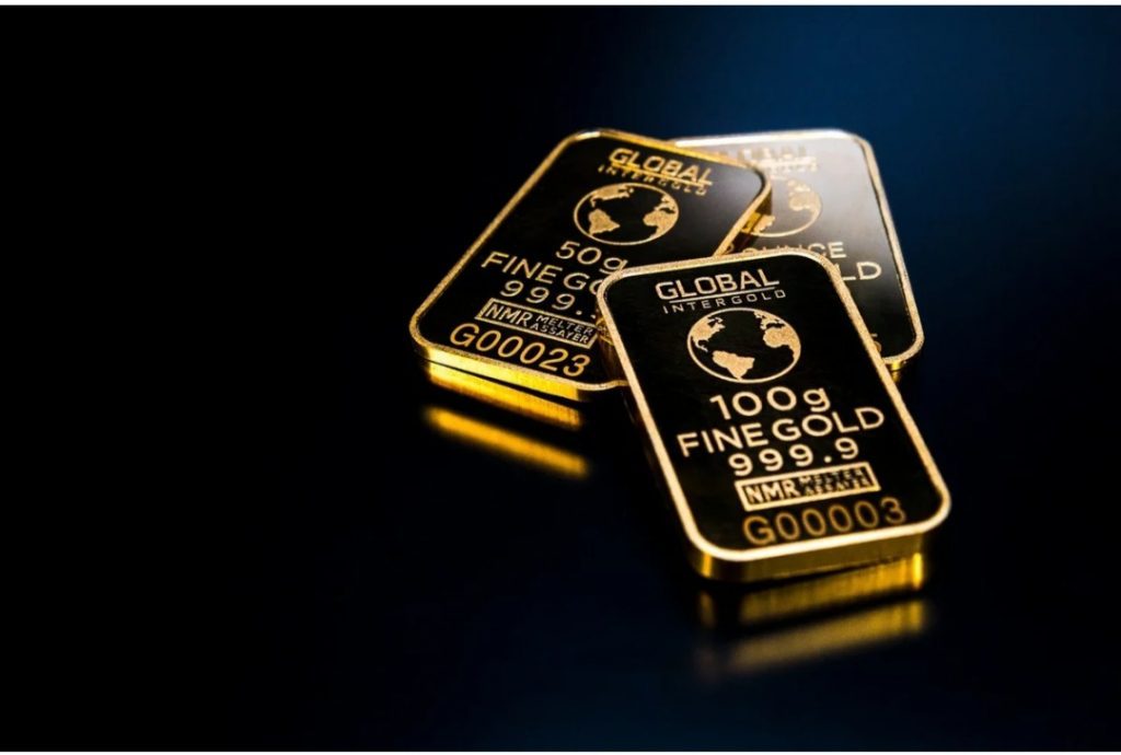 Инвесторы бегут в золото. Что делать?