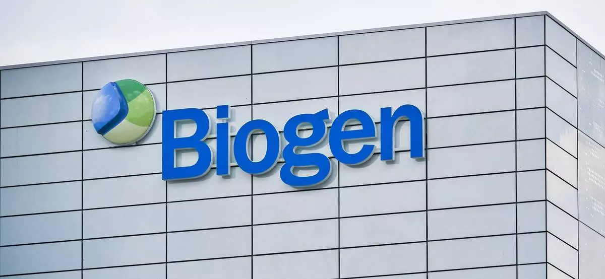 Акции Biogen повысились на тридцать  восемь процентов после одобрения продукта от Альцгеймера