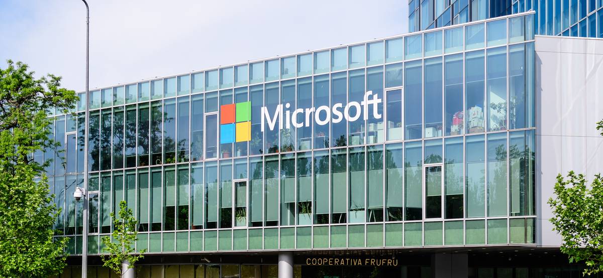 Microsoft's quarterly revenue grew by 22%