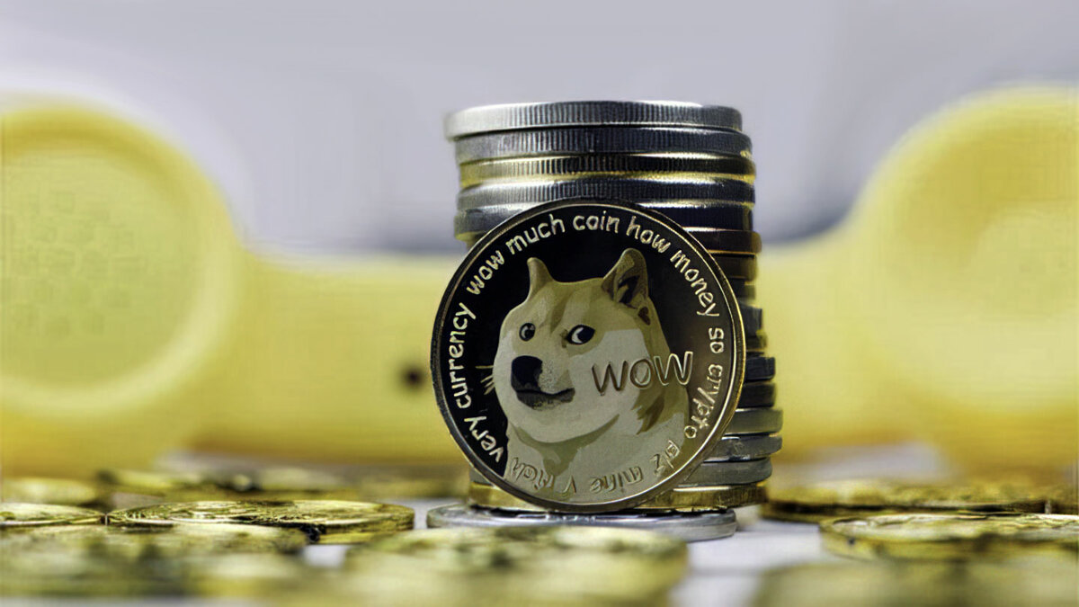 Cryptostrateg predicts new highs for DOGE and BNB