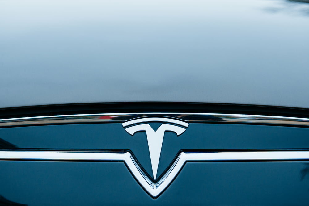 Как General Motors готовится к решающей схватке с Tesla?